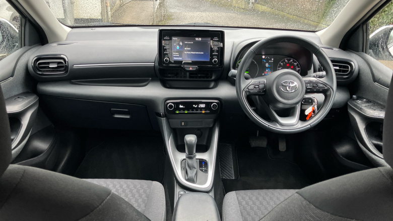 Toyota Yaris 1.5 Hybrid Icon 5dr CVT Hybrid Hatchback